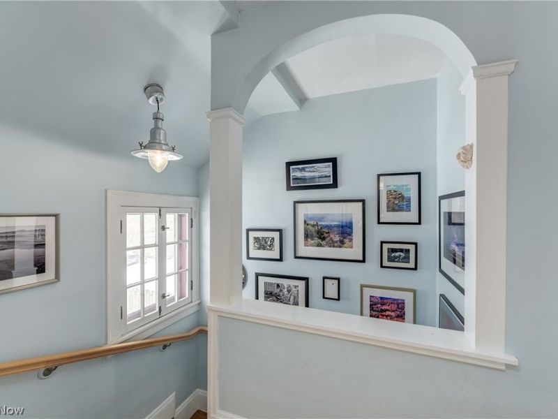 2192 Briarwood Road, Cleveland Heights, OH 44118 Photo 15