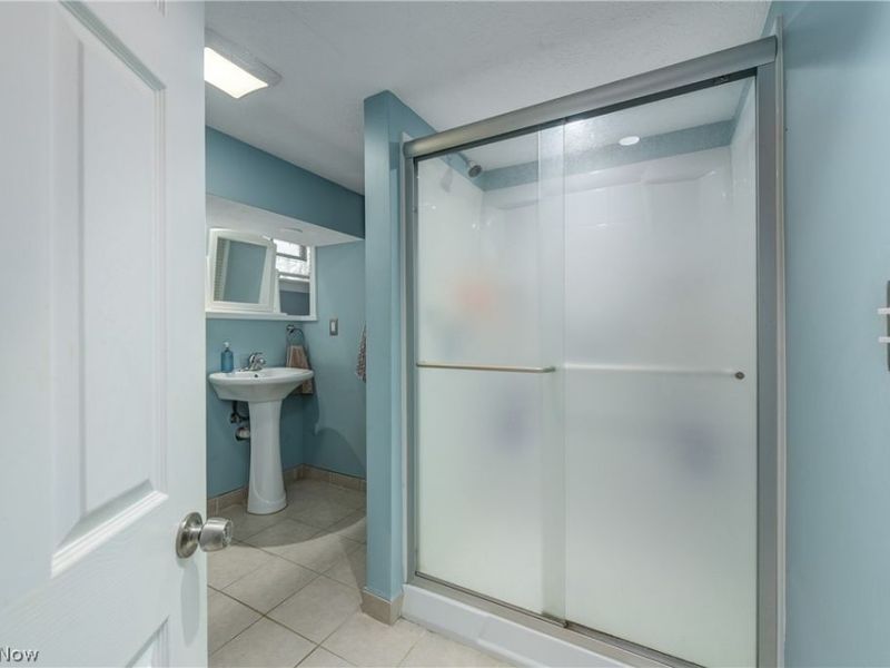 2192 Briarwood Road, Cleveland Heights, OH 44118 Photo 32