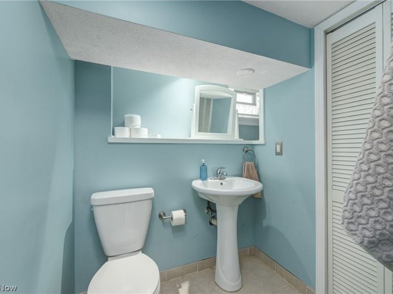 2192 Briarwood Road, Cleveland Heights, OH 44118 Photo 33