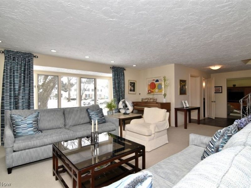 23499 Shelburne Road, Shaker Heights, OH 44122 Photo 7