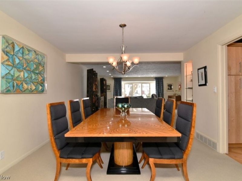 23499 Shelburne Road, Shaker Heights, OH 44122 Photo 8