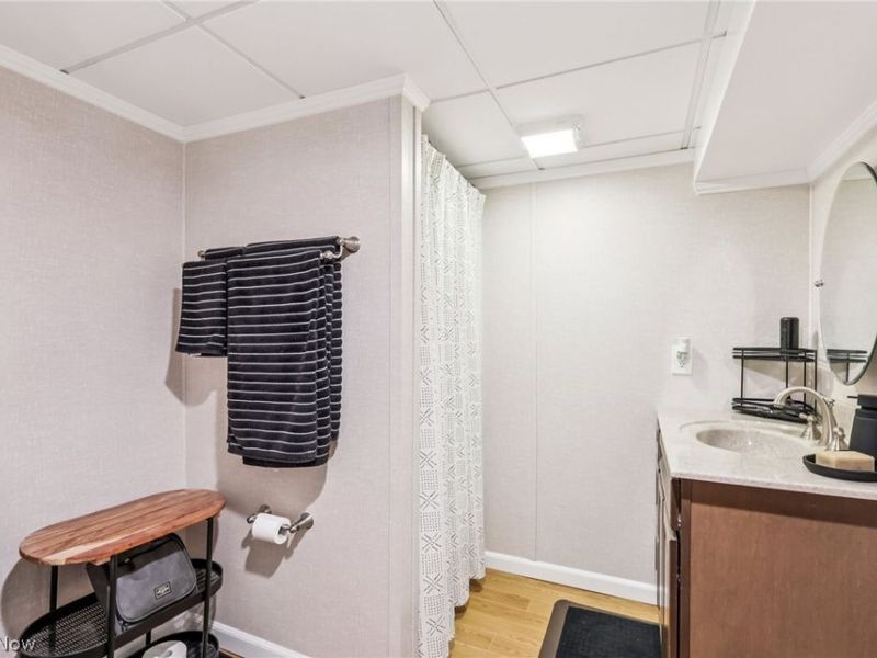 10860 Ronald Drive, Parma, OH 44130 Photo 37