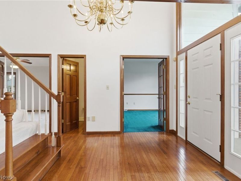 19880 Shenandoah Ridge, Strongsville, OH 44149 Photo 6