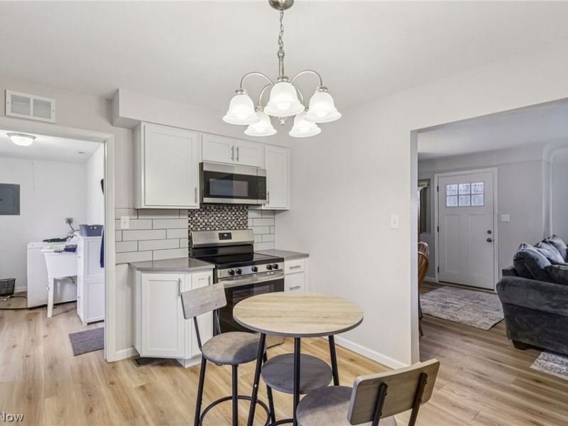 34825 Aurora Road, Solon, OH 44139 Photo 6