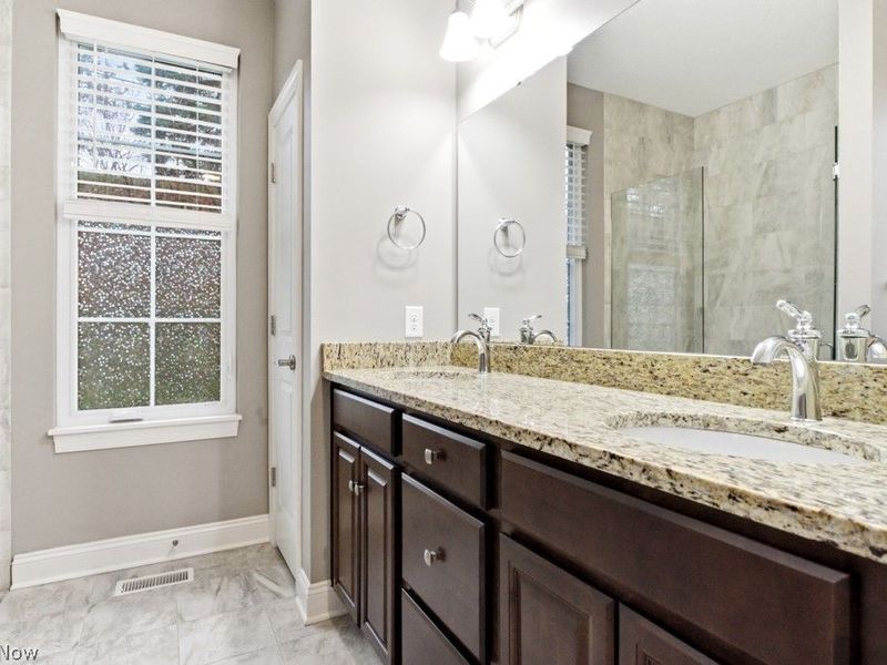 39540 Tudor Drive, Willoughby, OH 44094 Photo 13