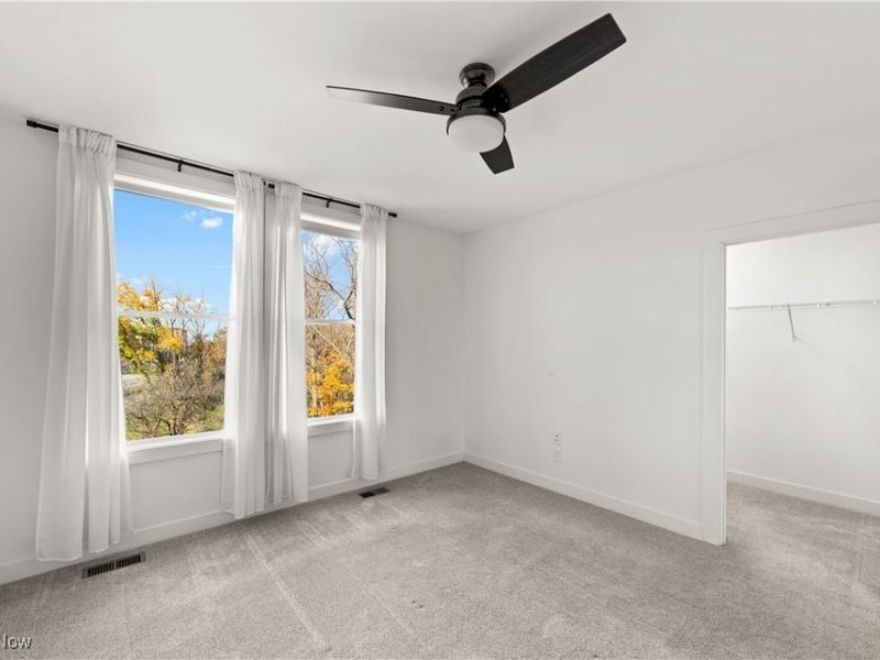 11203 N Park Place, Cleveland, OH 44104 Photo 20