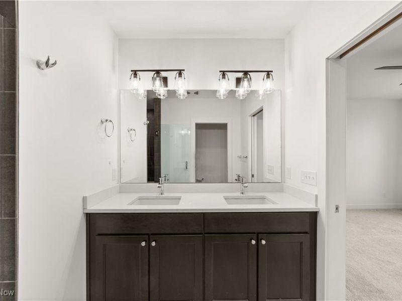 11203 N Park Place, Cleveland, OH 44104 Photo 23