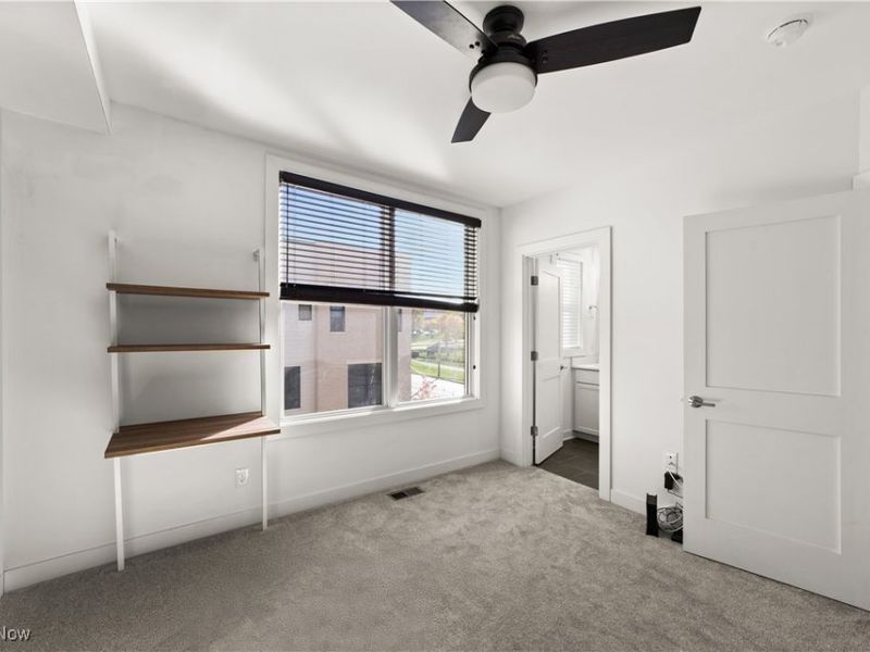 11203 N Park Place, Cleveland, OH 44104 Photo 28