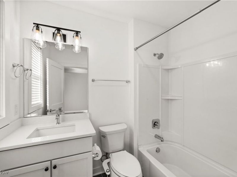 11203 N Park Place, Cleveland, OH 44104 Photo 31