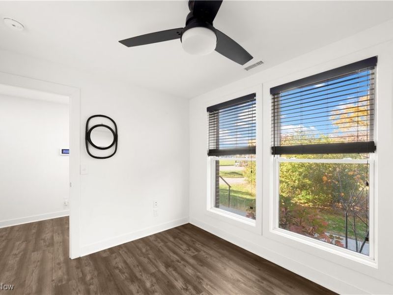 11203 N Park Place, Cleveland, OH 44104 Photo 36