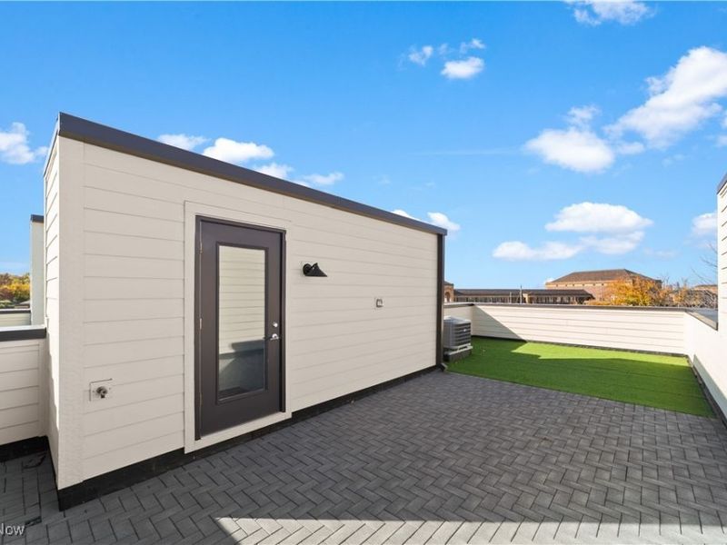 11203 N Park Place, Cleveland, OH 44104 Photo 39