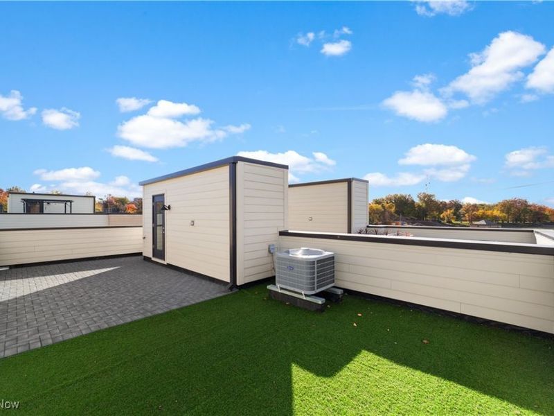 11203 N Park Place, Cleveland, OH 44104 Photo 40