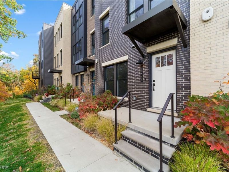 11203 N Park Place, Cleveland, OH 44104 Photo 42