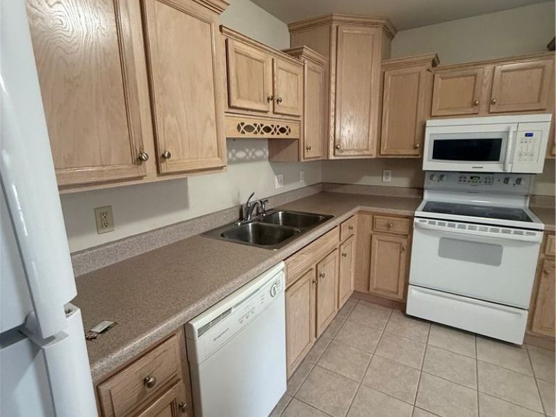 3649 Indian Run Drive, Canfield, OH 44406 Photo 7