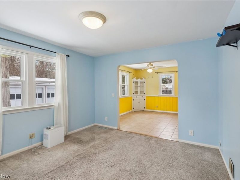 1606 Parker Drive, Mayfield Heights, OH 44124 Photo 13