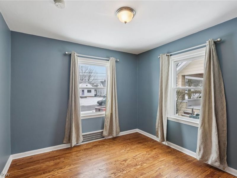 1606 Parker Drive, Mayfield Heights, OH 44124 Photo 16