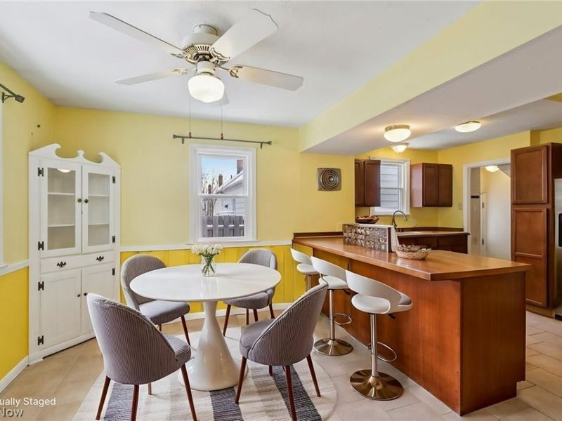 1606 Parker Drive, Mayfield Heights, OH 44124 Photo 7