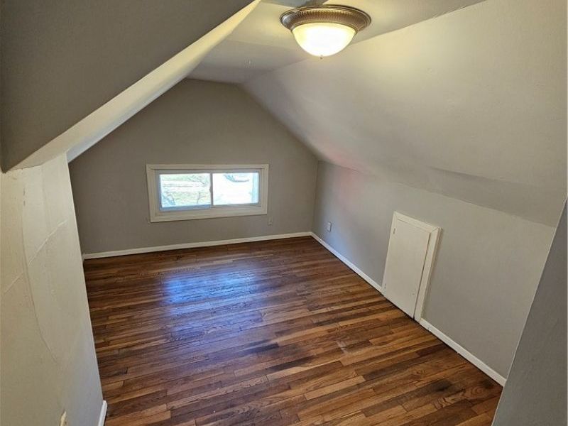 7010 Wakefield Avenue, Cleveland, OH 44102 Photo 11