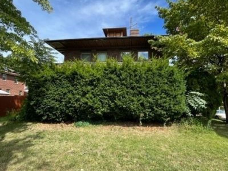 528 Lincoln Way E, Massillon, OH 44646 Photo 1