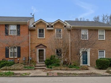 1 Mentelle Park, Unit F, Lexington, KY 40502