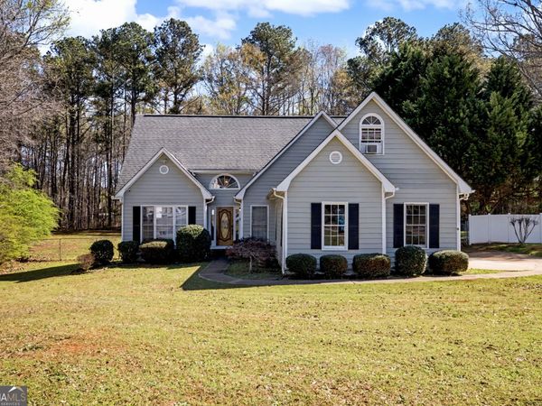 140 N Oakland Circle, Mcdonough, GA 30253