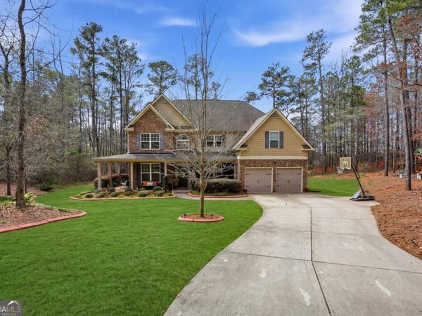 5210 Blackheath Way, Fairburn, GA 30213