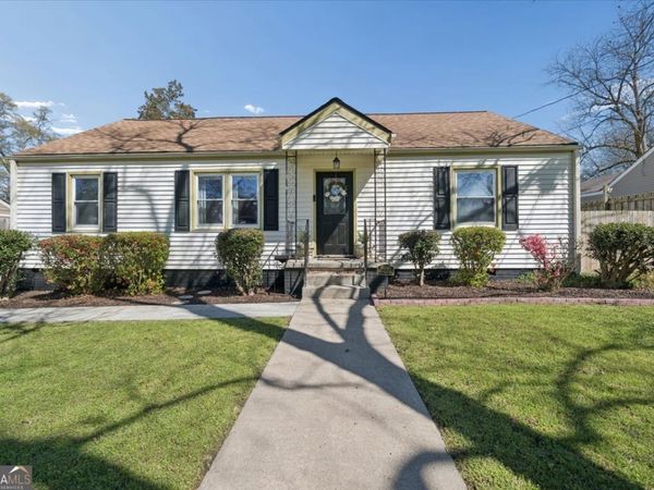 5132 Hartsook Drive NE, Covington, GA 30014