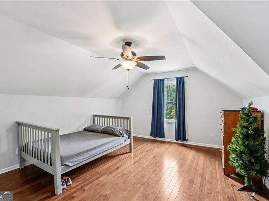 Property Image 37