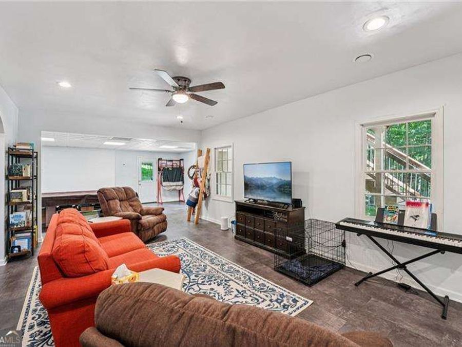 Property Image 47