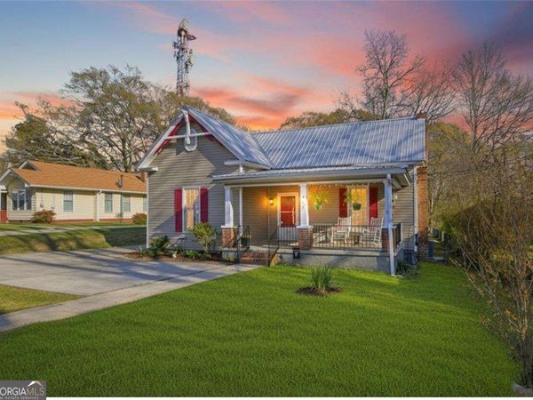 171 NE Broad Street, Fairburn, GA 30213