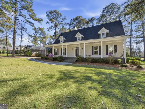 1811 Snug Harbor Drive, Greensboro, GA 30642