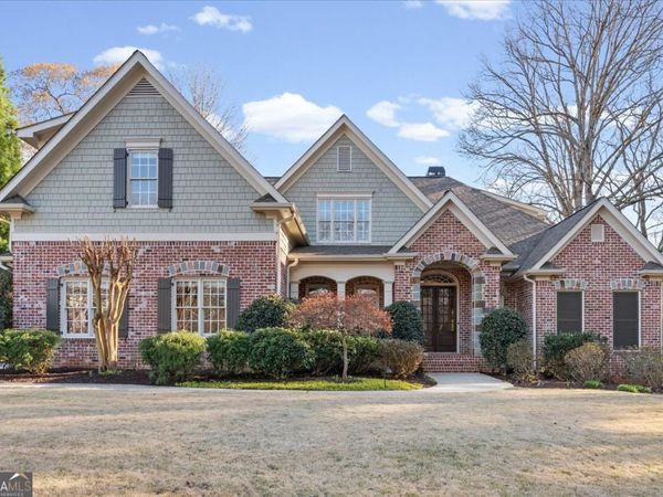 2310 Woodsfield Lane NE, Marietta, GA 30062