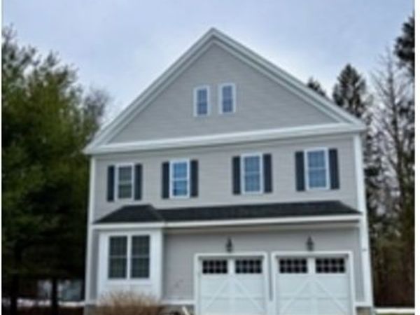 28 Mcintosh Drive, Unit 22, Stow, MA 01775