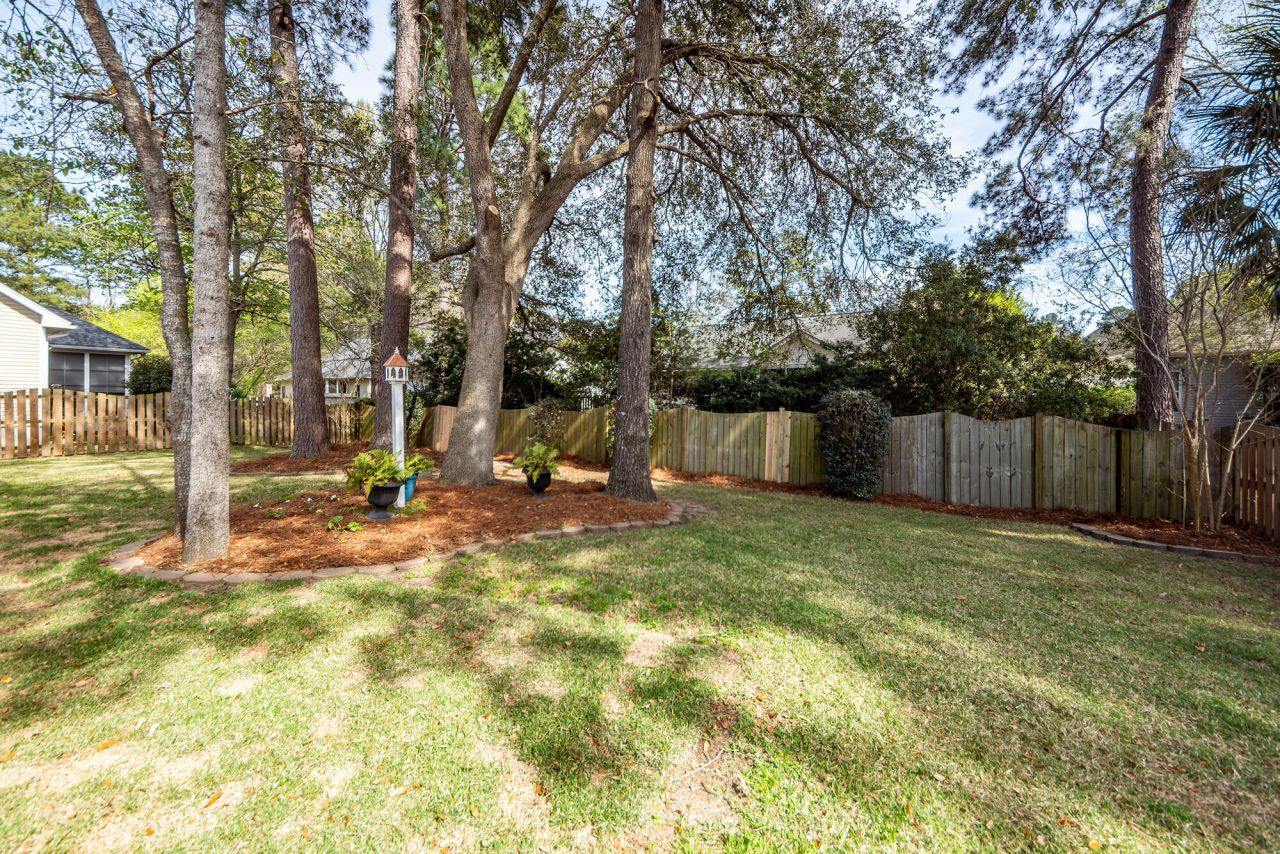 110 Horse Shoe Bay Court Photo 13