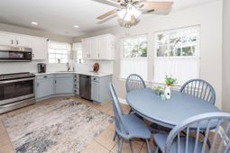 110 Horse Shoe Bay Court photo 4