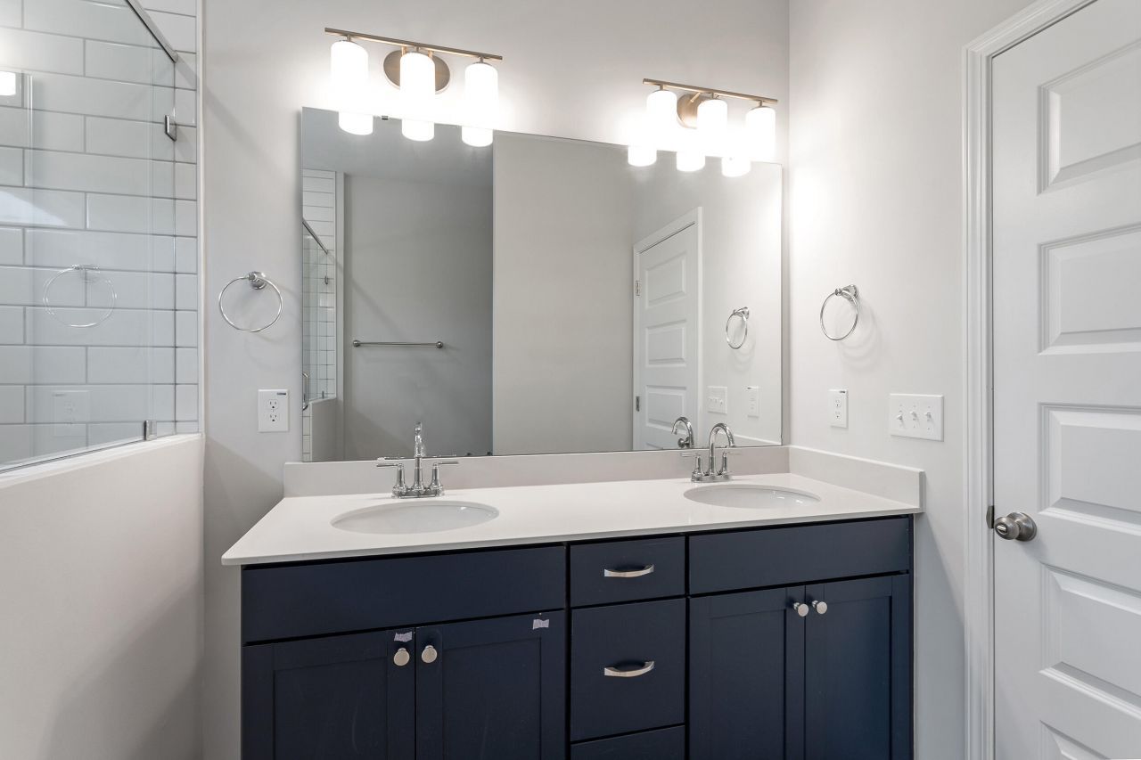 60 Crosswick Street Photo 19