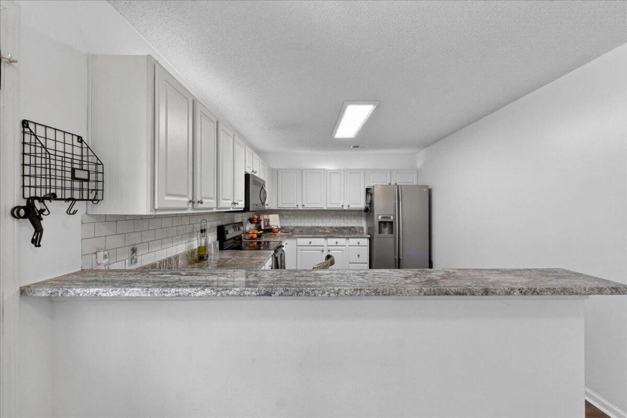 4012 Carolina Bay Drive Photo 11