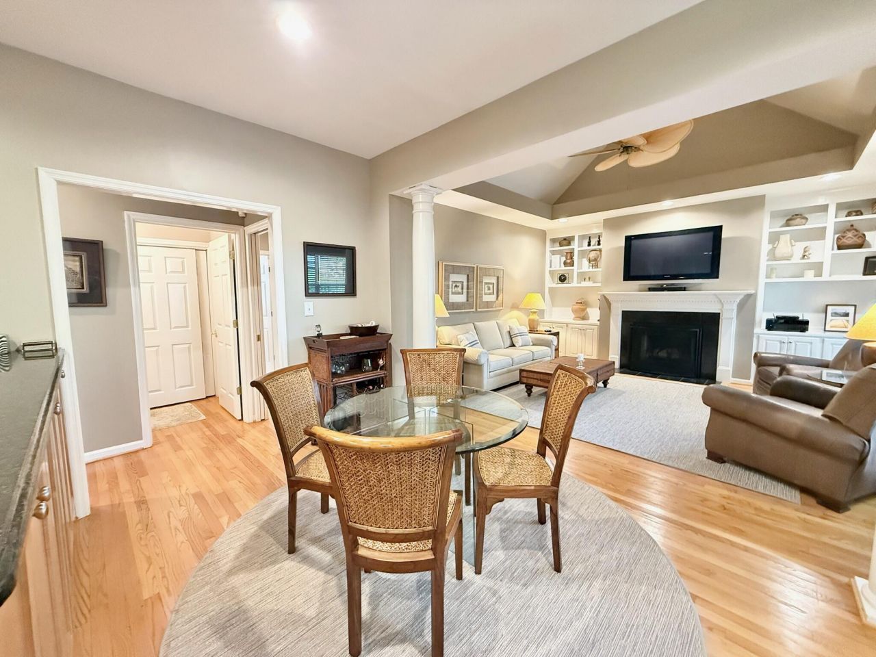 213 Ashmont Drive Photo 15