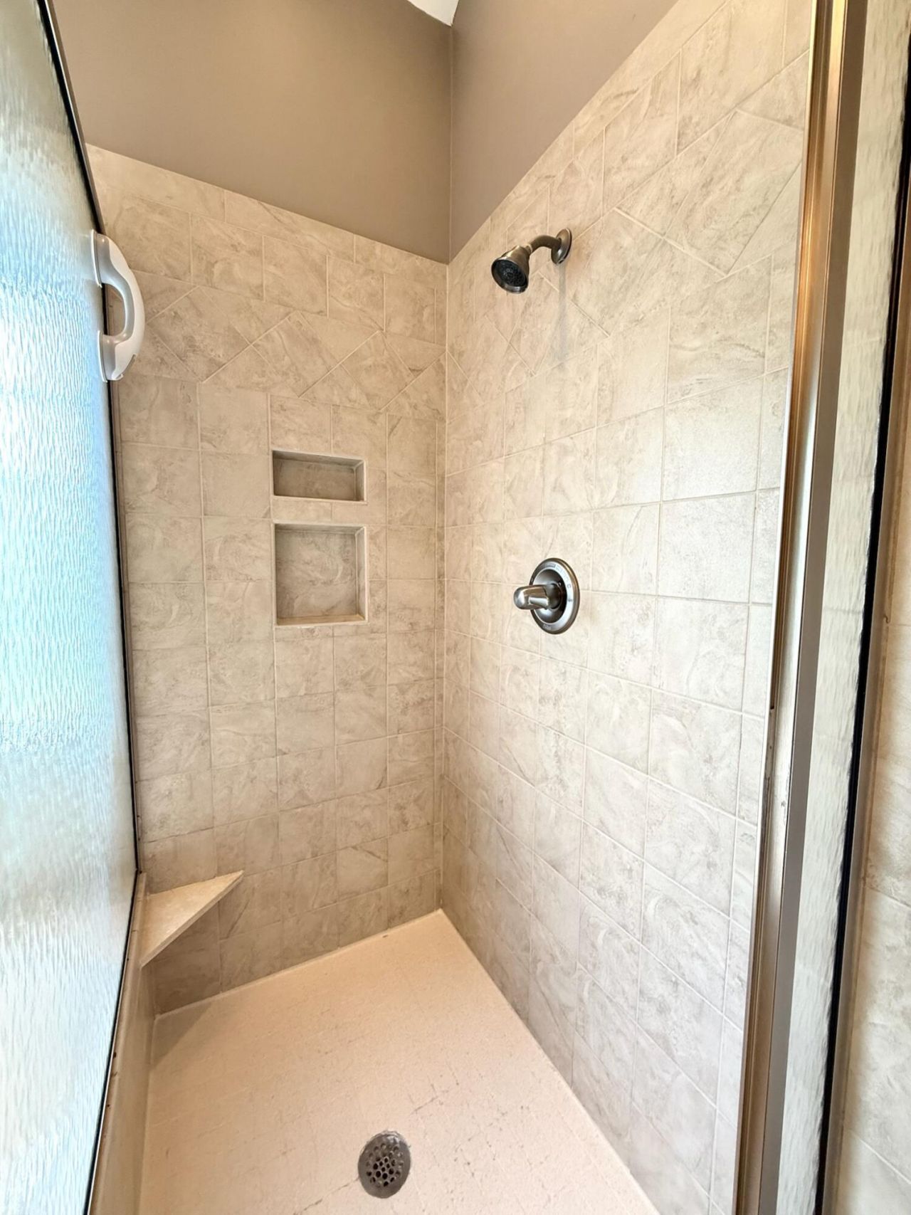 213 Ashmont Drive Photo 26