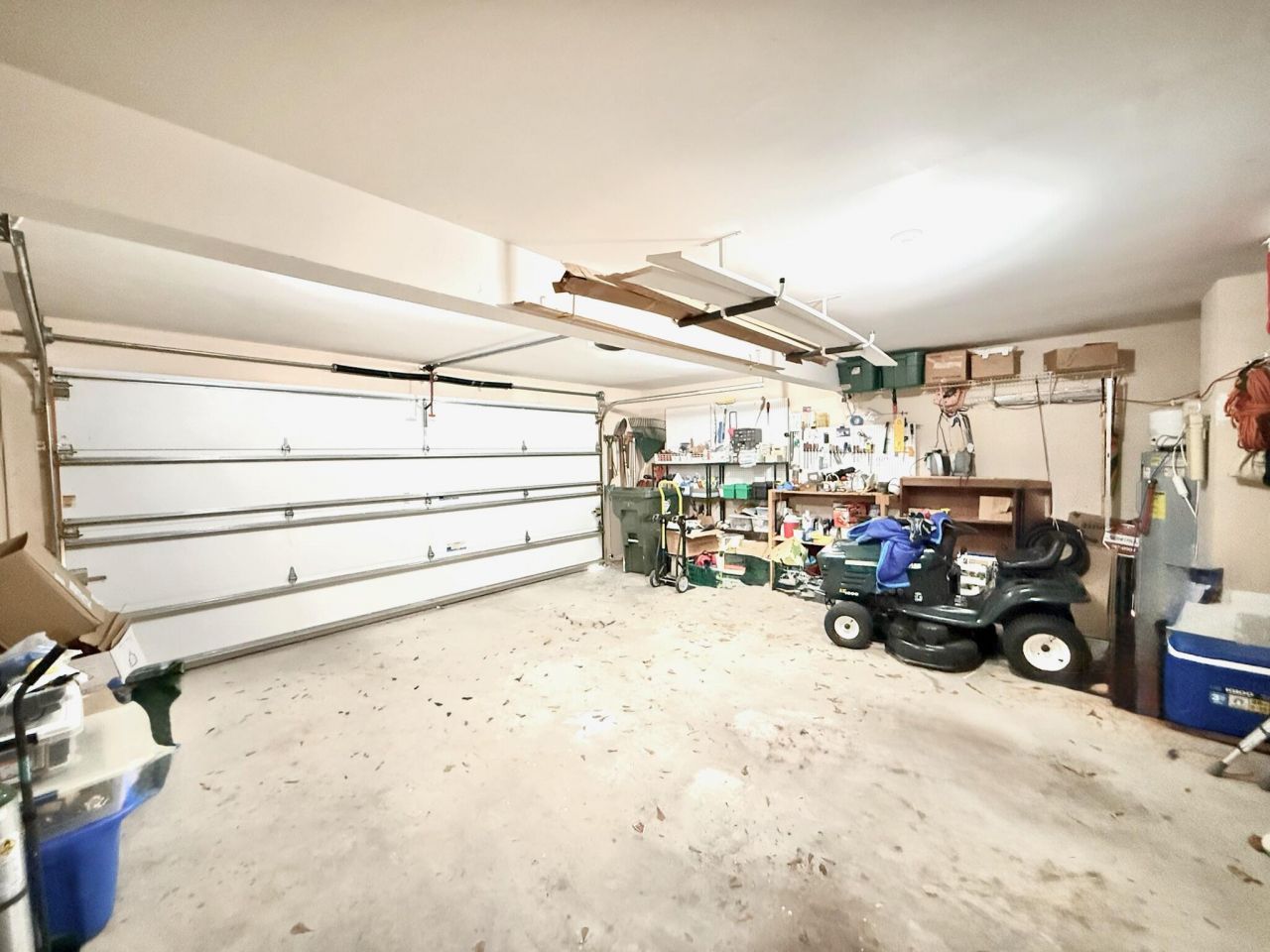 213 Ashmont Drive Photo 40