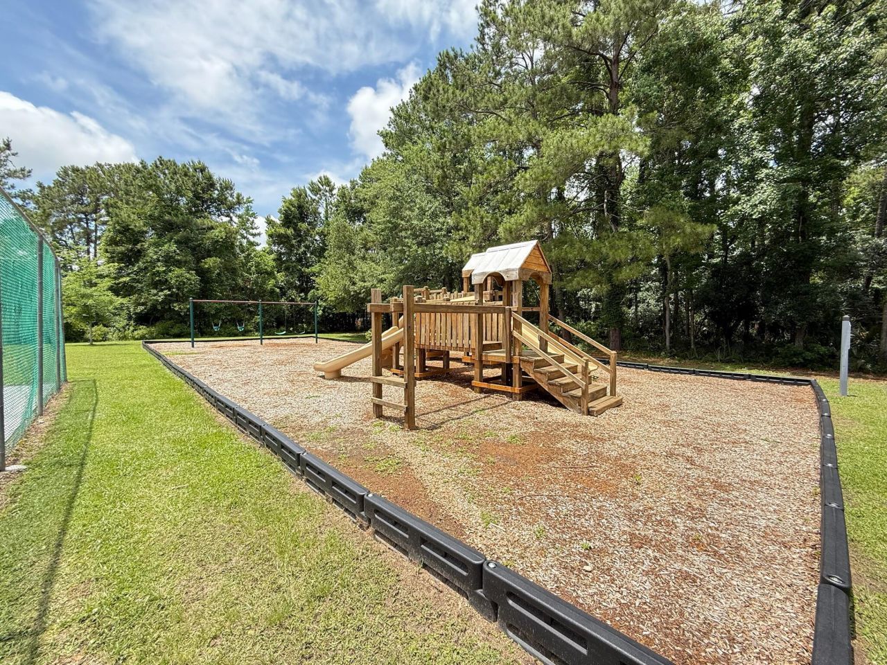 213 Ashmont Drive Photo 45