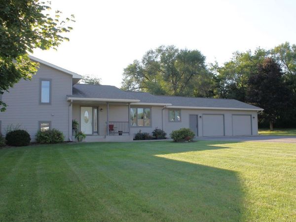 N8785 1020th Street , River Falls, WI 54022