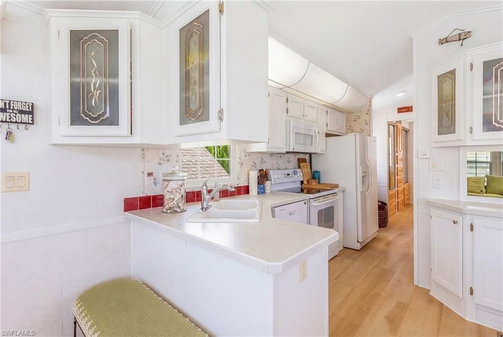 7270 Pinehurst Rd , Bokeelia, FL 33922 Photo