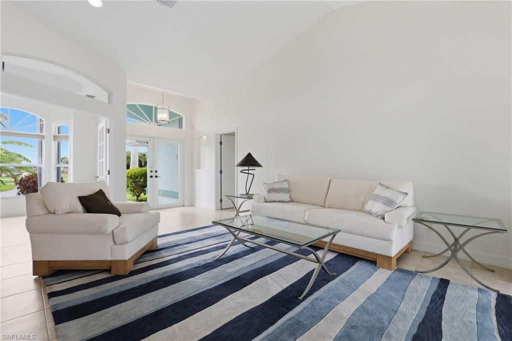 419 SW 12th St , Cape Coral, FL 33991 Photo