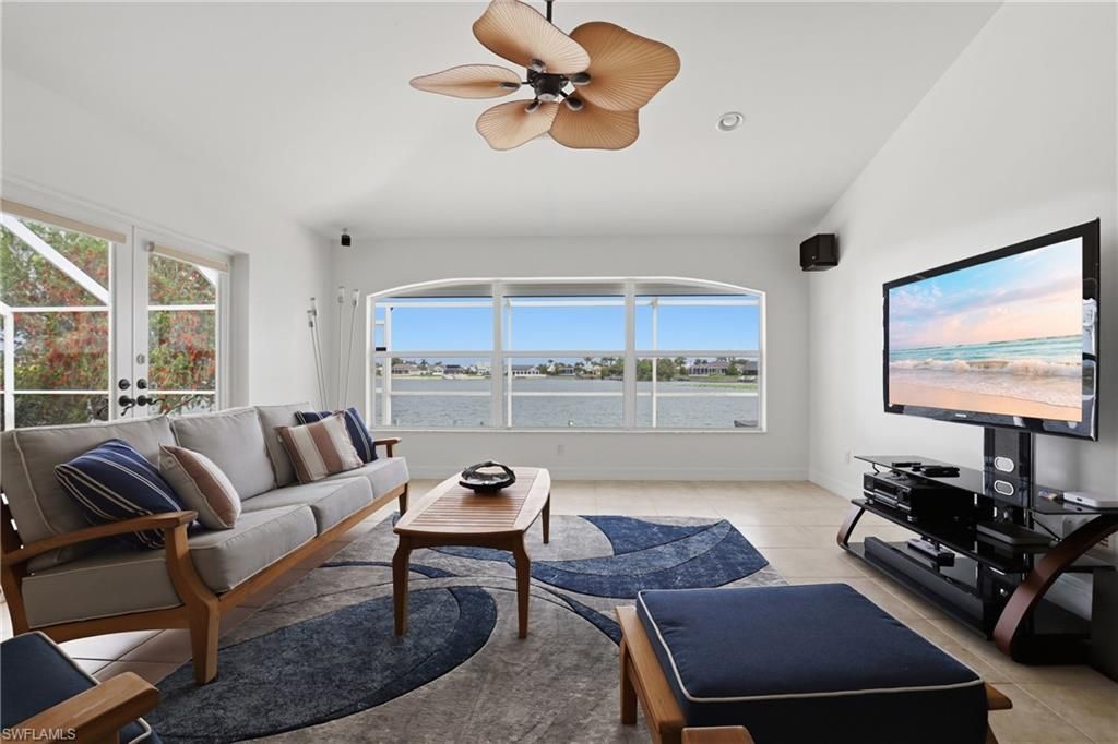 419 SW 12th St , Cape Coral, FL 33991 Photo