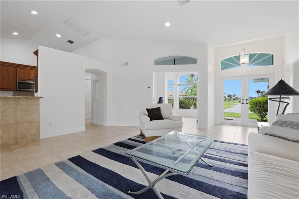 419 SW 12th St , Cape Coral, FL 33991 Photo