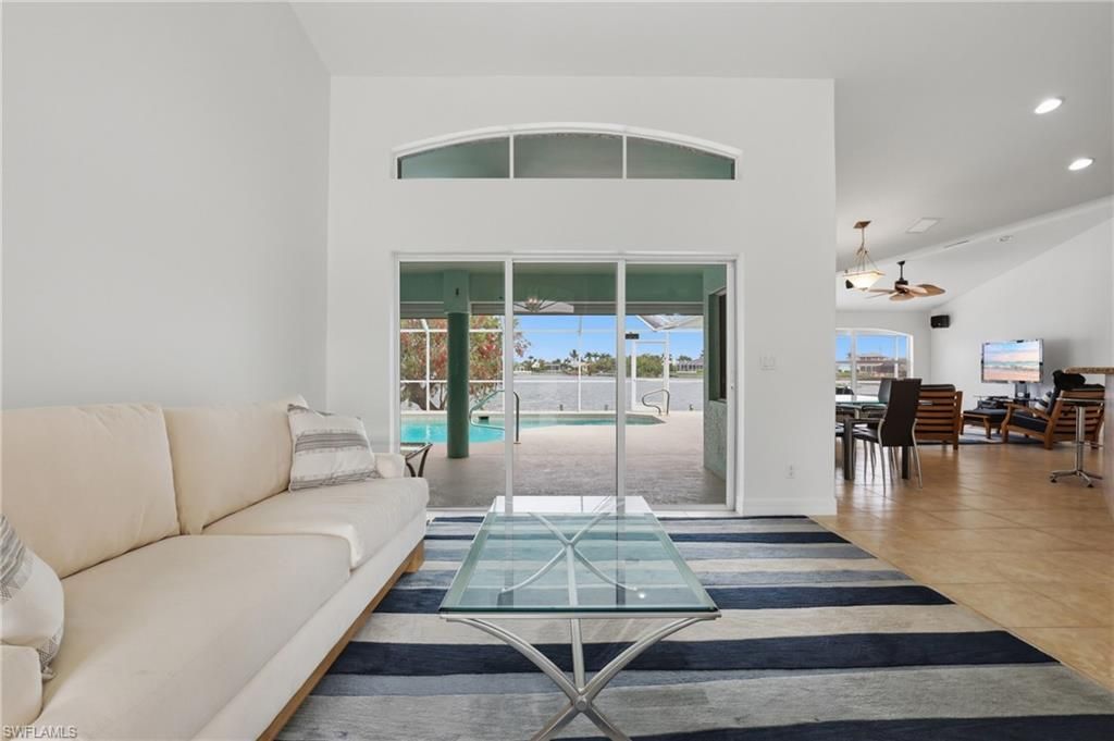 419 SW 12th St , Cape Coral, FL 33991 Photo