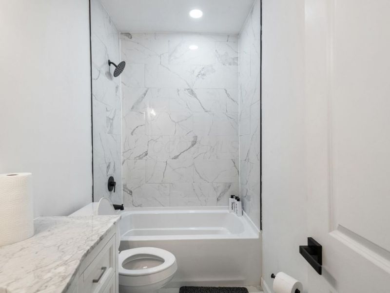 150 N 22nd Street , Columbus, OH 43203 Photo 13