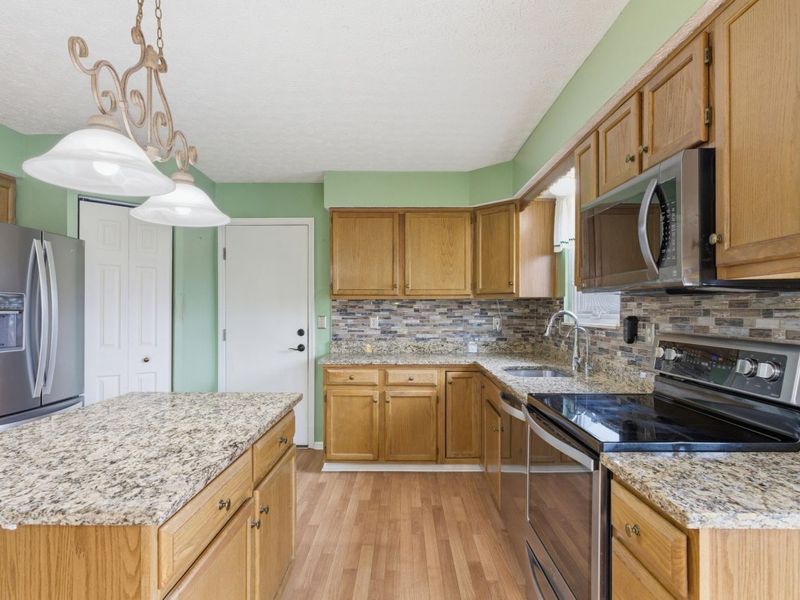 3790 Kersdale Place , Grove City, OH 43123 Photo 7