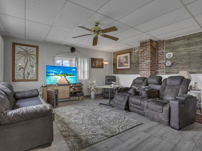 332 Fountain Avenue , Washington Court House, OH 43160 Photo 8